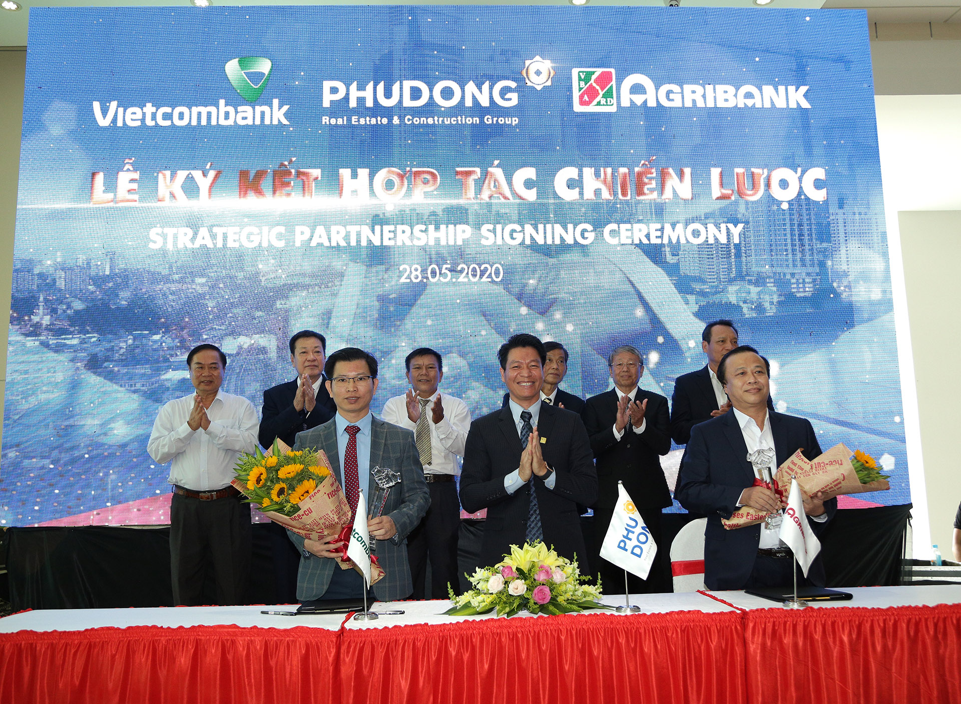 Phú Đông Group ký kết cùng các đối tác: Vietcombank (Chi nhánh Thủ Đức) và Agribank (Chi nhánh Bắc Sài Gòn)