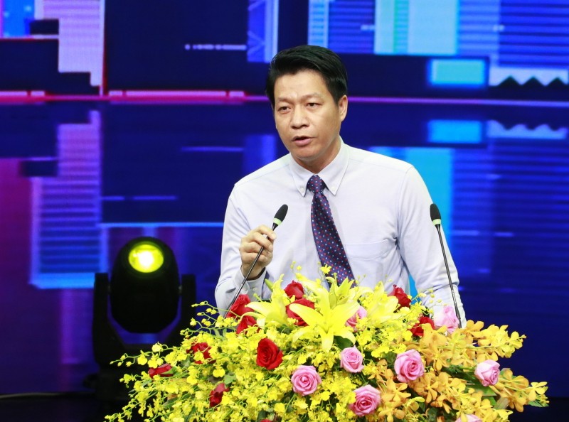  Ông Ngô Quang Phúc, Tổng Giám đốc Phú Đông Group cảm thấy ấn tượng với diện mạo của tỉnh Hậu Giang hiện nay