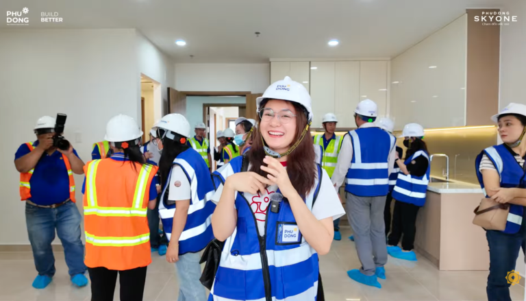 Chia Sẻ Của Khách Hàng Về Căn Hộ Thực Tế Phú Đông SkyOne