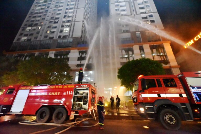 Cư Dân Phú Đông Premier Tích Cực Tham Gia Diễn Tập PCCC