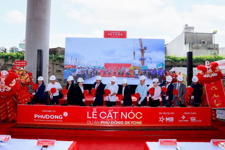 Phú Đông Skyone Cất Nóc – Một Dấu Mốc Mới Trên Hành Trình An Cư