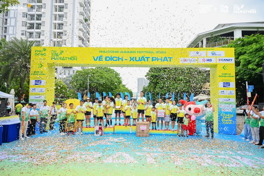 Hơn 2.000 người tham gia giải chạy Phu Dong Mini Marathon – Season 6: Lan tỏa sống xanh và kết nối cộng đồng